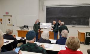 Class Meeting Kron presenting check for 2021